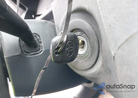 2004 Toyota Camry Solara Se Sport V6/Se V6/Sle V6 from USA, damaged, VIN 4T1CA38P64U011754